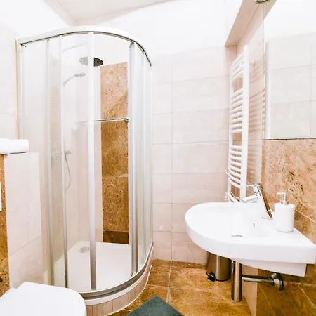 Apartment Old Town Heart Xv - Luxury Grzybowska 104m2! Warsaw