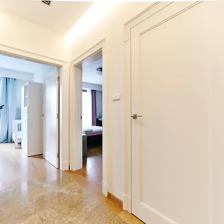 Apartment Old Town Heart Xv - Luxury Grzybowska 104m2! Warsaw