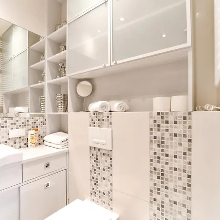 Old Town Heart Xv - Luxury Grzybowska 104m2! Warsaw